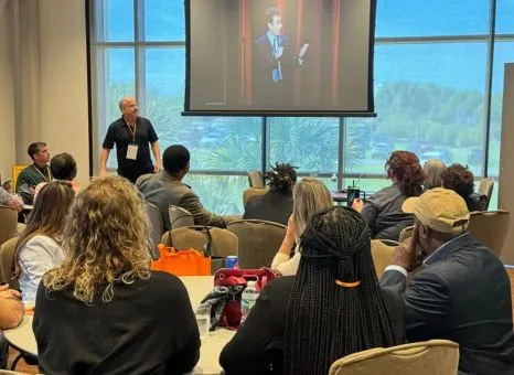 John Graden teaching real estate agent safety seminar